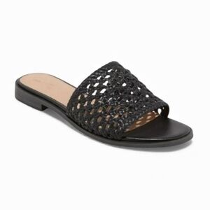 UNIVERSAL THREAD Black Faux Leather Ellen Woven Sandals 9